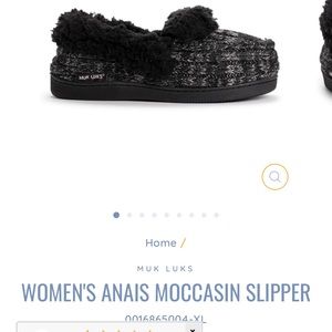 Women’s Mukluk slippers.